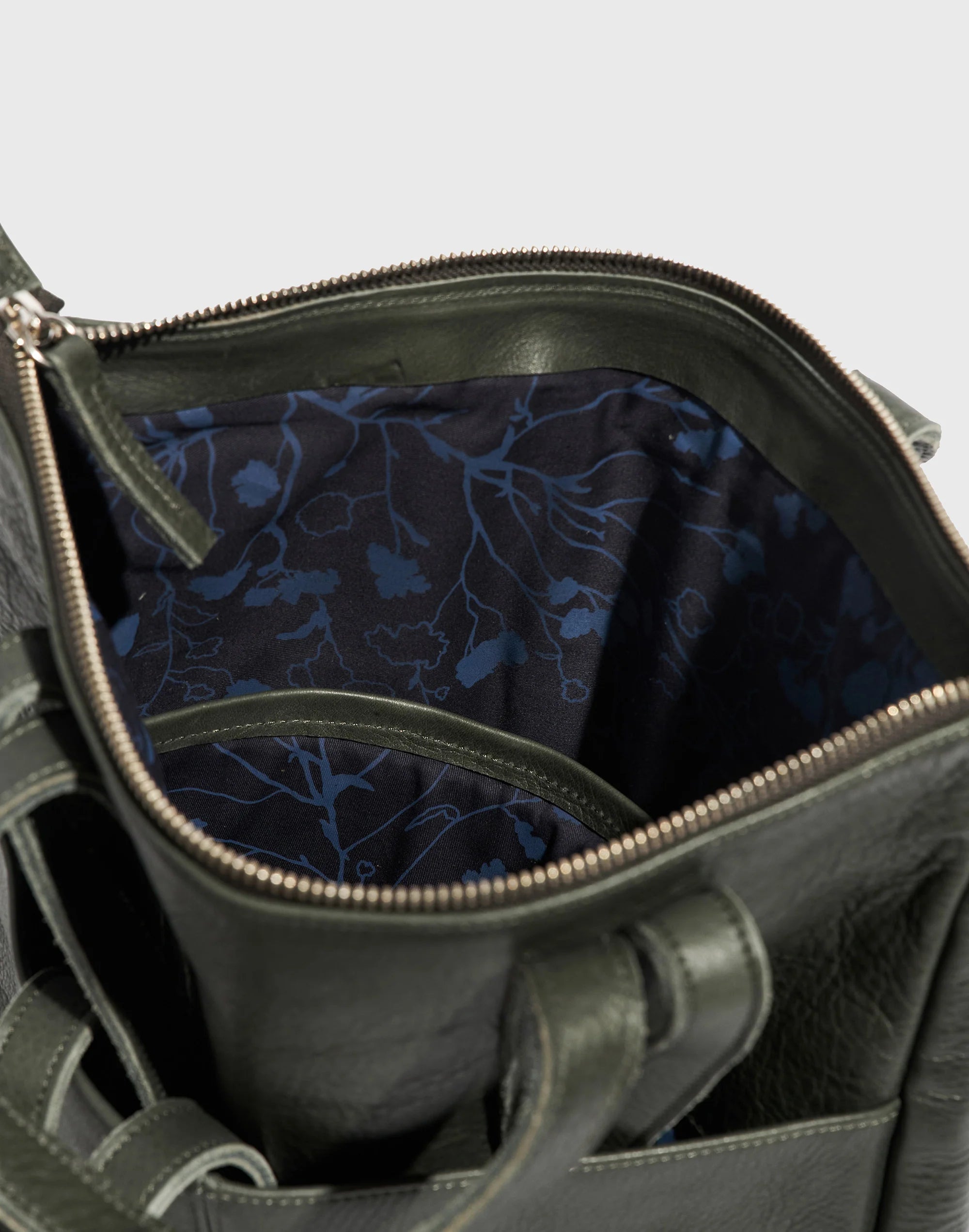 Cabernet Backpack – Nimesba